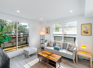 1415 W 35th Pl #2, Los Angeles, CA 90018