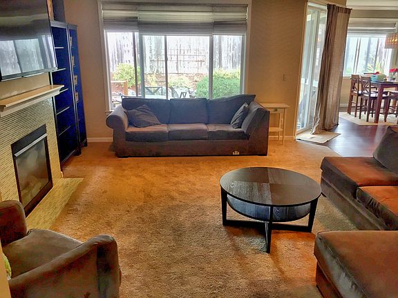 5th image of 19221 90th Avenue Ct E