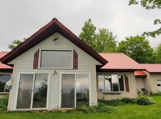 32 Folger Ln, Cambridge, ME 04923