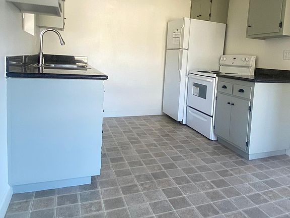 4th image of 335 Torino Dr APT 7