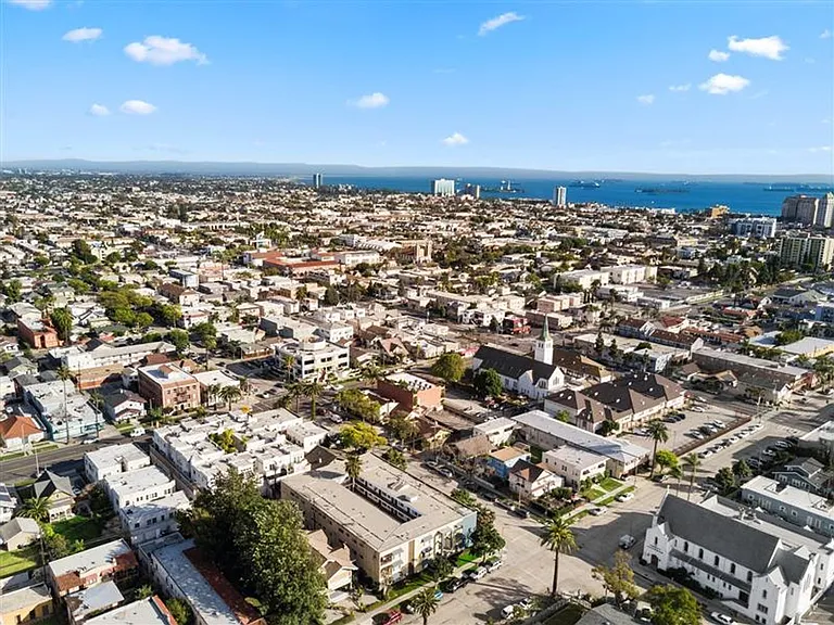 800 Linden Ave in Long Beach — Photo 28