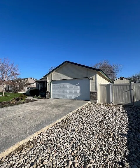 2455 W Baystone Dr — Photo 38