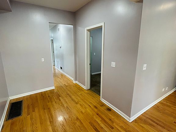 3rd image of 6348 S Campbell Ave #1