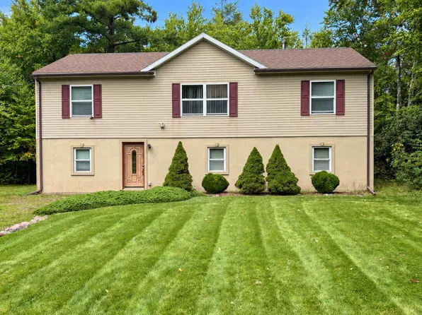 84 N Sycamore Dr, Jim Thorpe, PA 18229