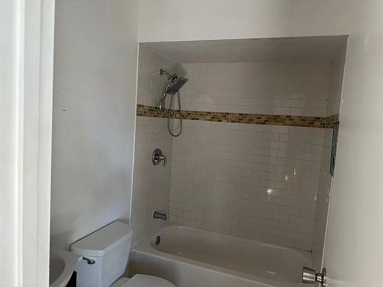 107 Reel Ct — Photo 10