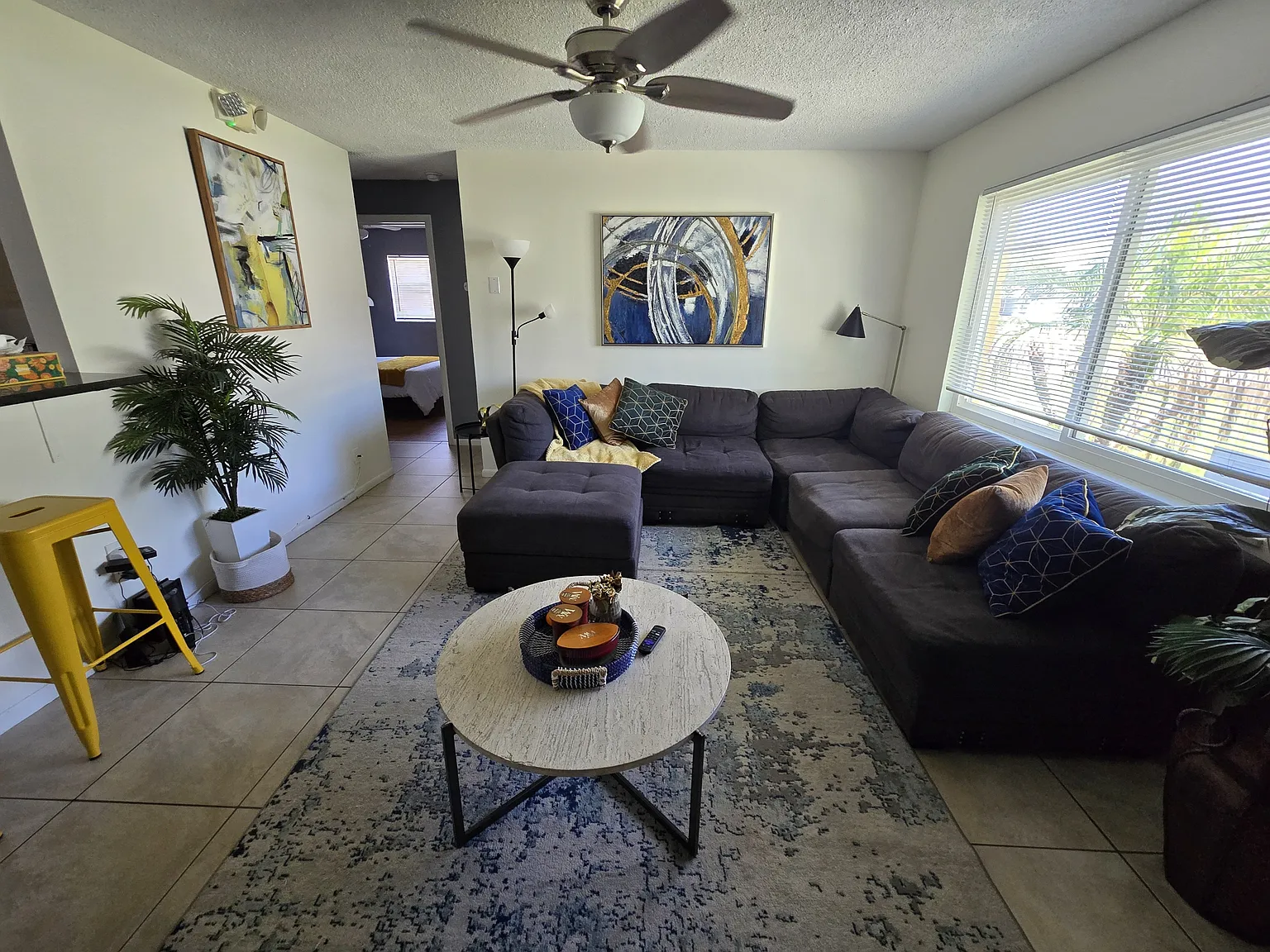 1430 Parkview Lane - 1 — Photo 3