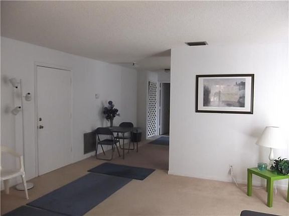 2nd image of 10406 Boynton Place Cir