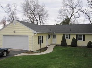 38 Laurence Dr, West Springfield, MA 01089