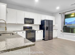 616 Palmilla St, Leander, TX 78641
