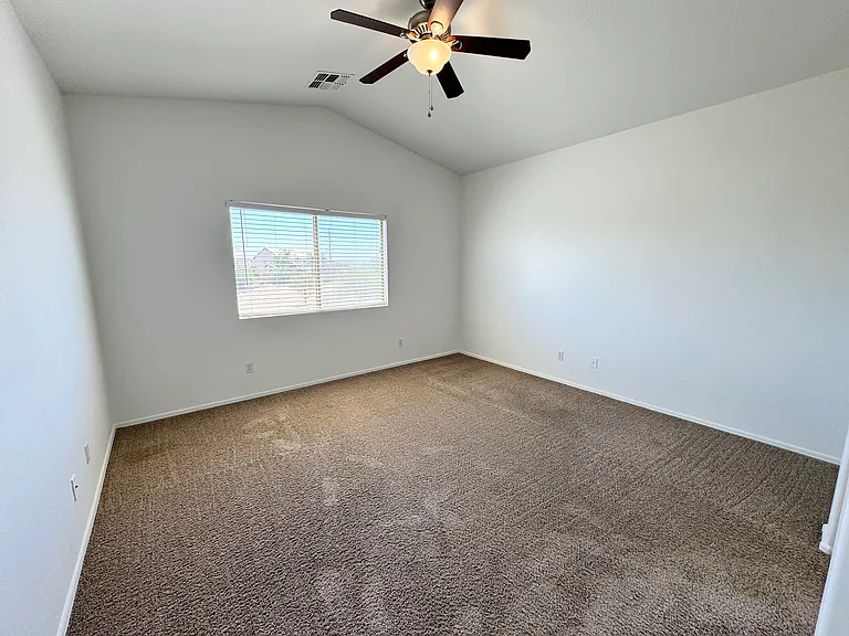 27989 N Muscovite Dr — Photo 12