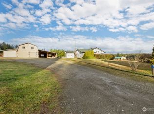 8746 NE Eglon Rd, Kingston, WA 98346