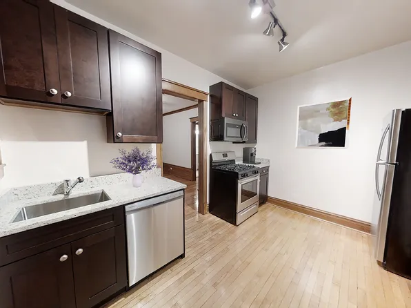 3759 N Lakewood Ave APT 1R, Chicago, IL 60613