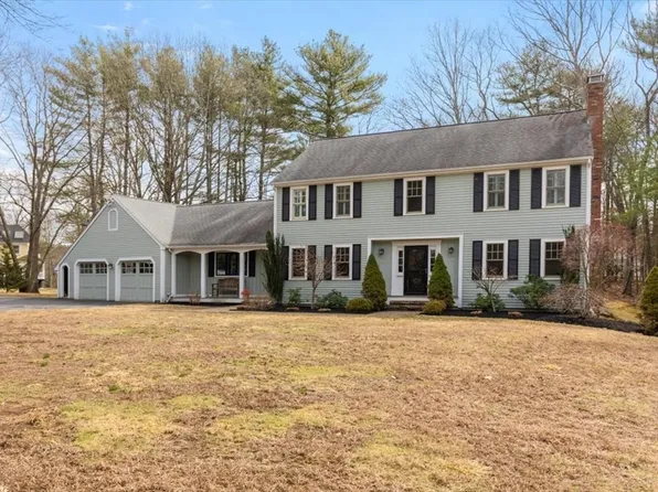 233 Ward St, Hingham, MA 02043