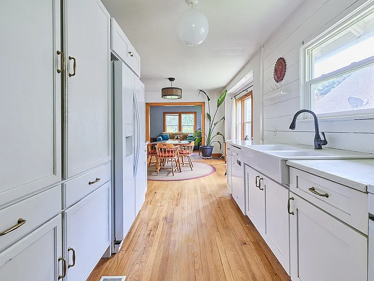 4148 State Line Rd — Photo 19