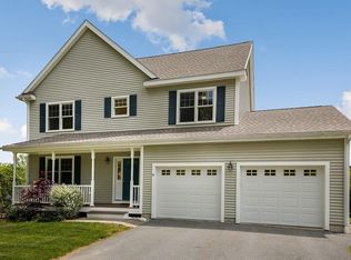 35 Quarry Rd, Acton, MA 01720