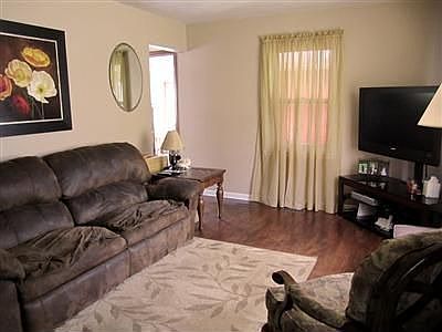 4th image of 789 Fairhaven Dr