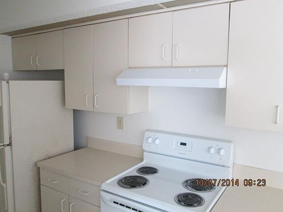 2nd image of 8520 SW 212th St APT 201
