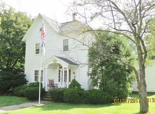 112 S Main St, Preston, IA 52069