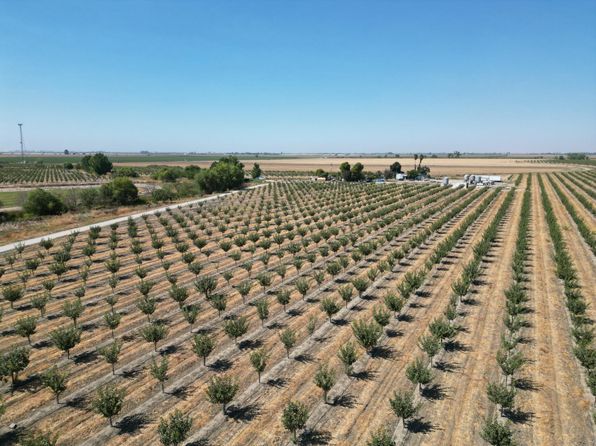 4320 E Sandy Mush Rd, Merced, CA 95341