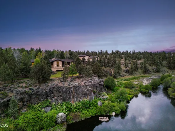 8050 NW Grubstake Way, Redmond, OR 97756