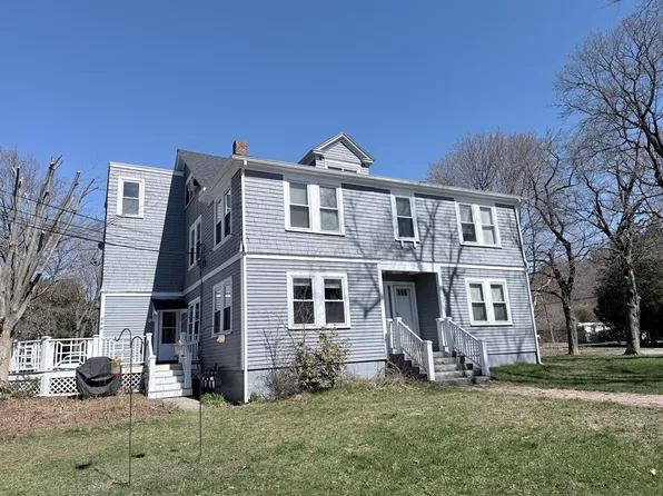 359 Village St Floor 3, Millis, MA 02054