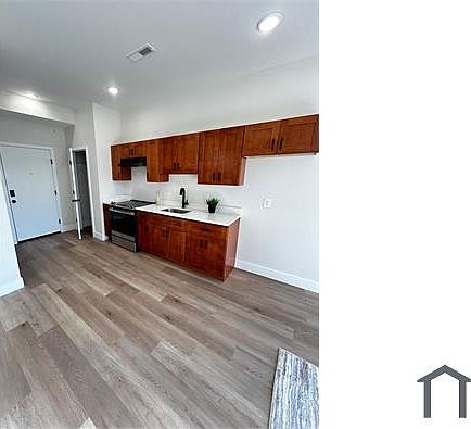 5th image of 228 N 63rd St