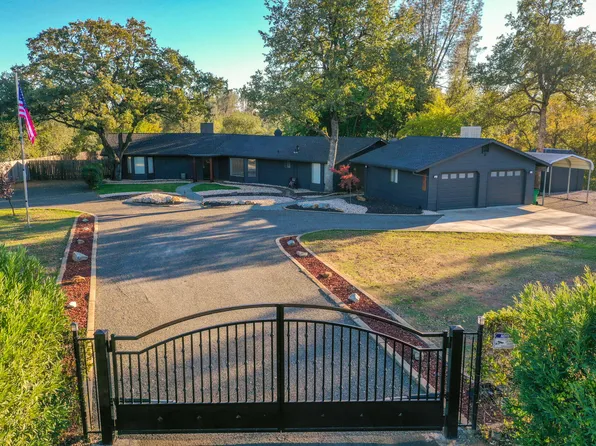 17063 Hawthorne Ave, Anderson, CA 96007