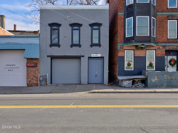 648 River Street, Troy, NY 12180