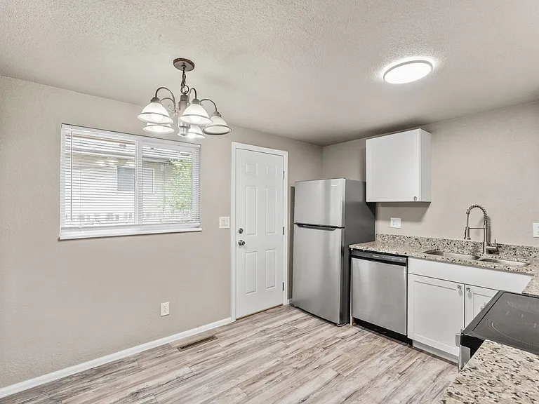 7185 Alegre Cir #2 — Photo 4