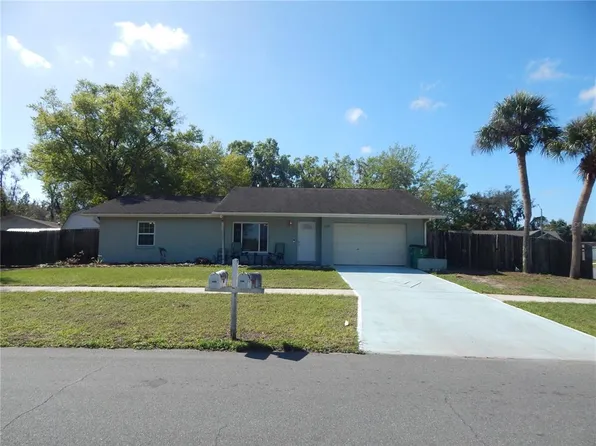 39414 8th Ave, Zephyrhills, FL 33542