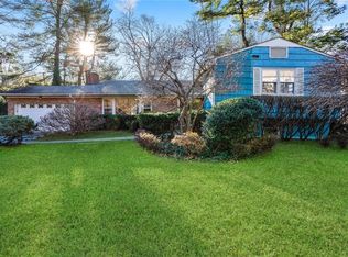 381 Old Army Rd, Scarsdale, NY 10583