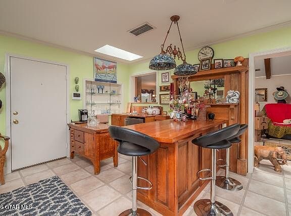 3rd image of 328 Cardinal Ln