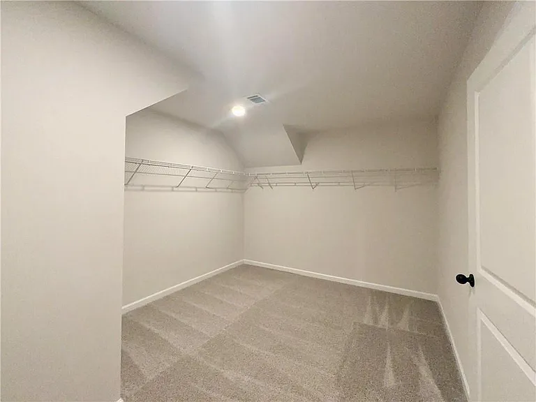 326 Rodeo Dr — Photo 13