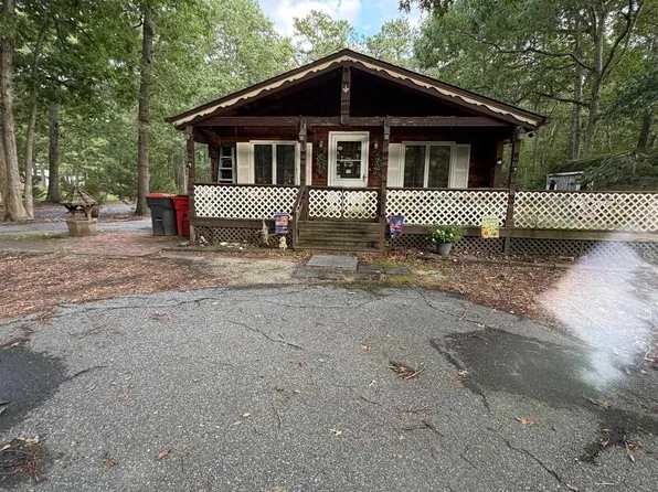 612 1st Ave, Galloway, NJ 08205