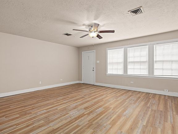 3rd image of 630 Orange St