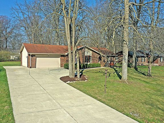 2nd image of 408 Woodland East Dr