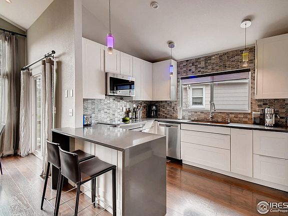 5th image of 3859 Oakwood Dr