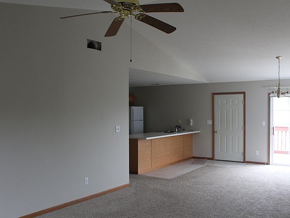 4th image of 2048 Anjali Way APT 1