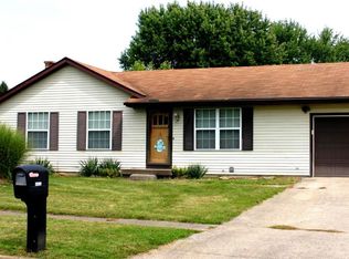 1209 Coventry Cir, Lancaster, OH 43130