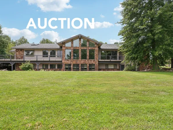 996 N Elliott St, Pryor, OK 74361