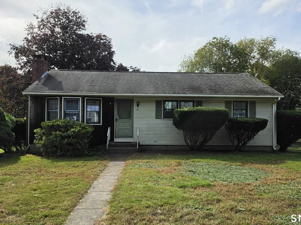 20 Meadow Lane, Montville, CT 06382