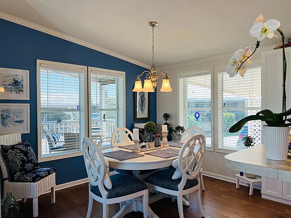 4th image of 169 Flora Ln