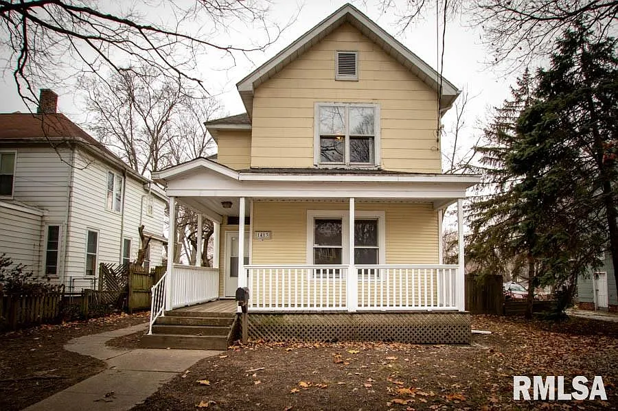 1413 N Sheridan Rd photo 1