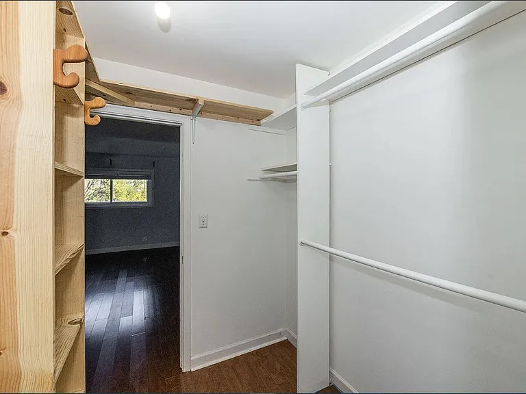 1003 Argyle St #4A — Photo 11