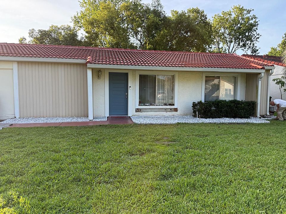 1st image of 10137 Donhill Ct