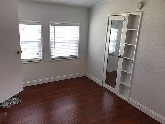 4th image of 692 Hutchings Dr