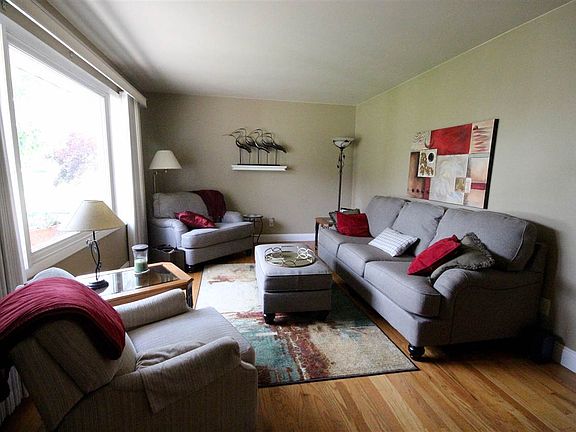 2nd image of 23186 Greenleaf Blvd