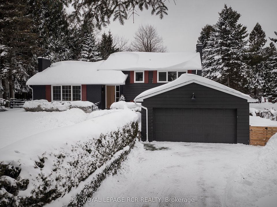 1st image of 922 The Grange Side Rd