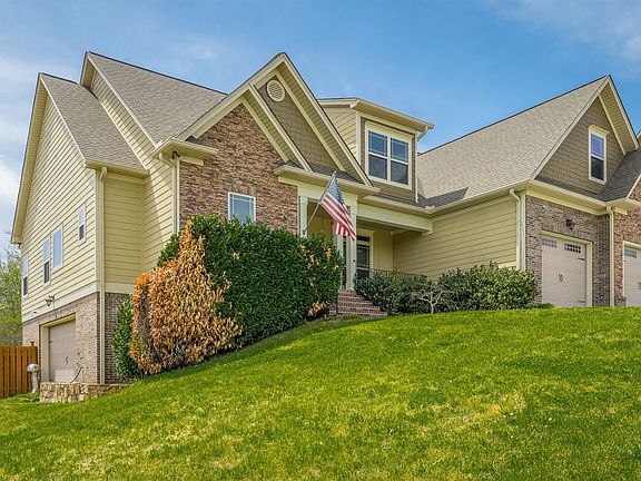3rd image of 7382 Sweet Magnolia Ln