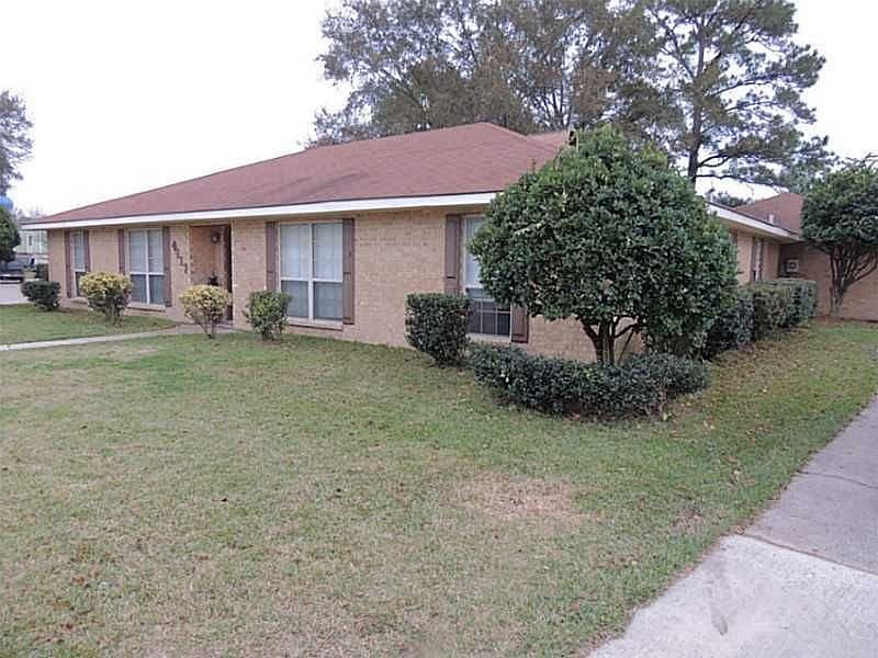 1st image of 4117 Tracy Cir #1
